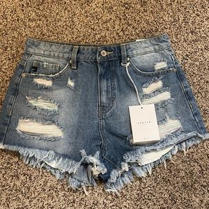 NWT cute jean kancan shorts!!